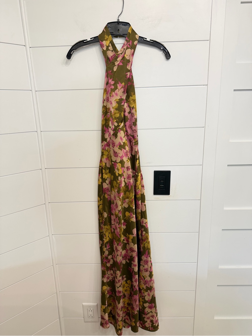 Astr Floral Olive Green Pink Halter Backless Midi Dress - Picture 4 of 14